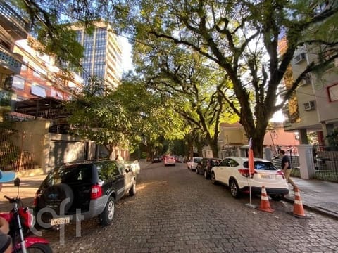 Image 35 - 256956